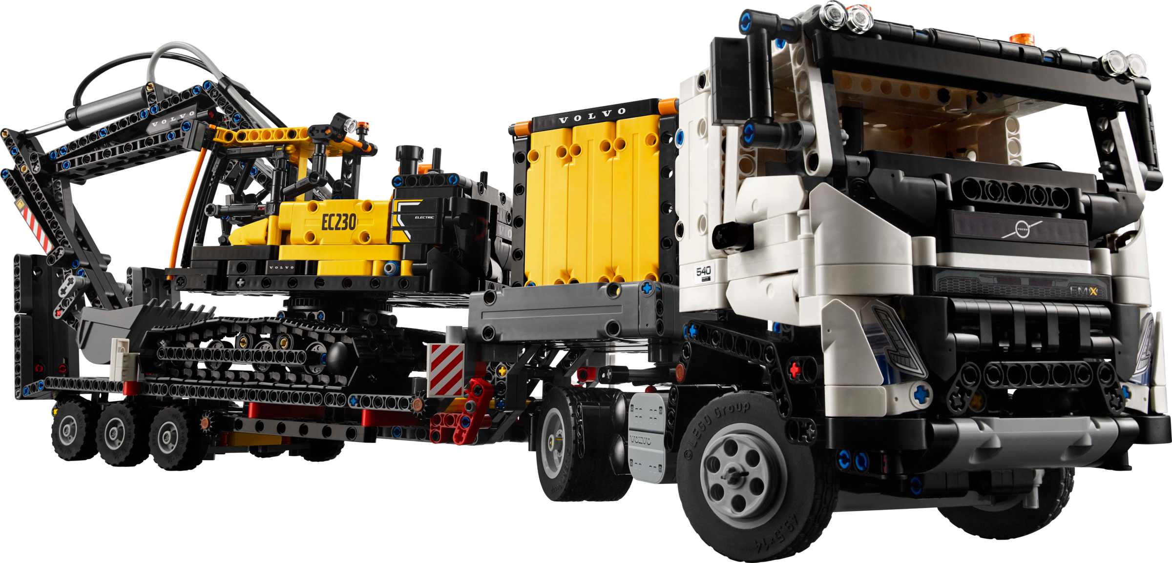 Volvo FMX Truck & EC230 Electric Excavator