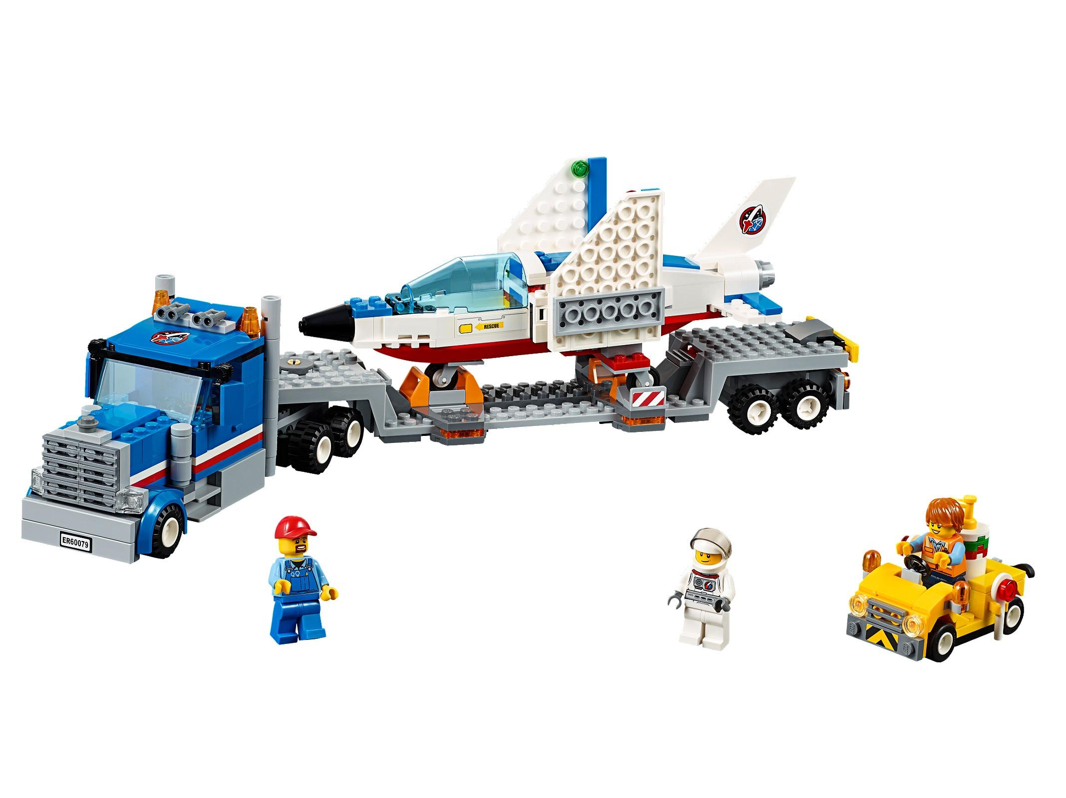 Training Jet Transporter